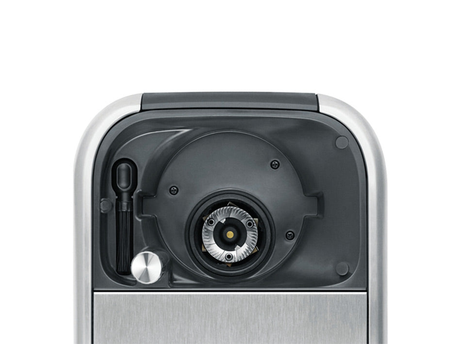 Breville BDC650BSS Grind Control Hopper.