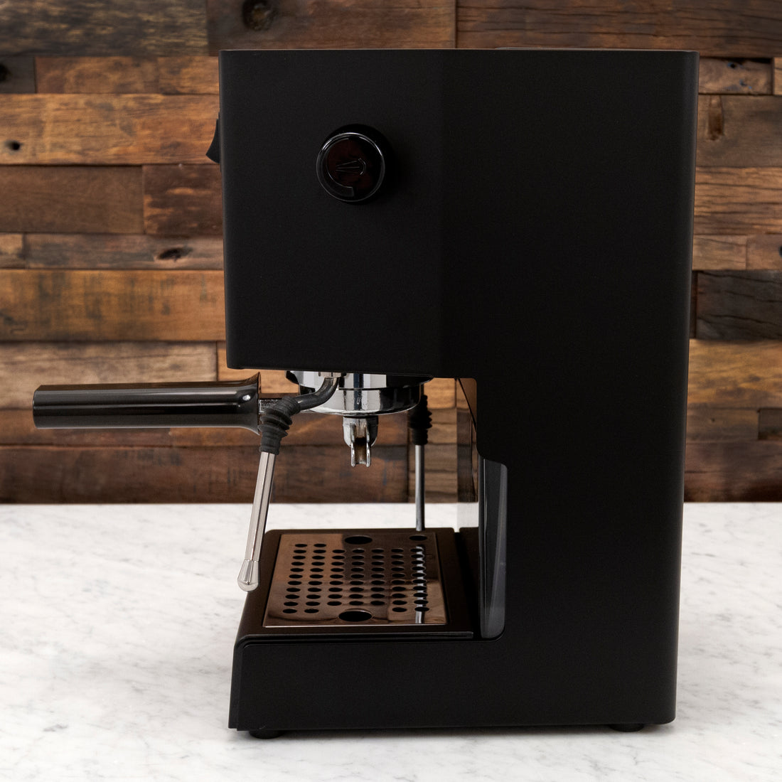 Refurbished Gaggia Classic Pro in Tuxedo Black