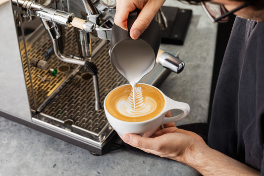 5 Milk Frothing Tips for Beginners