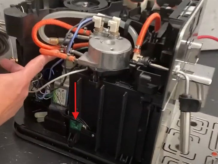 Gaggia Brera: Pump Replacement