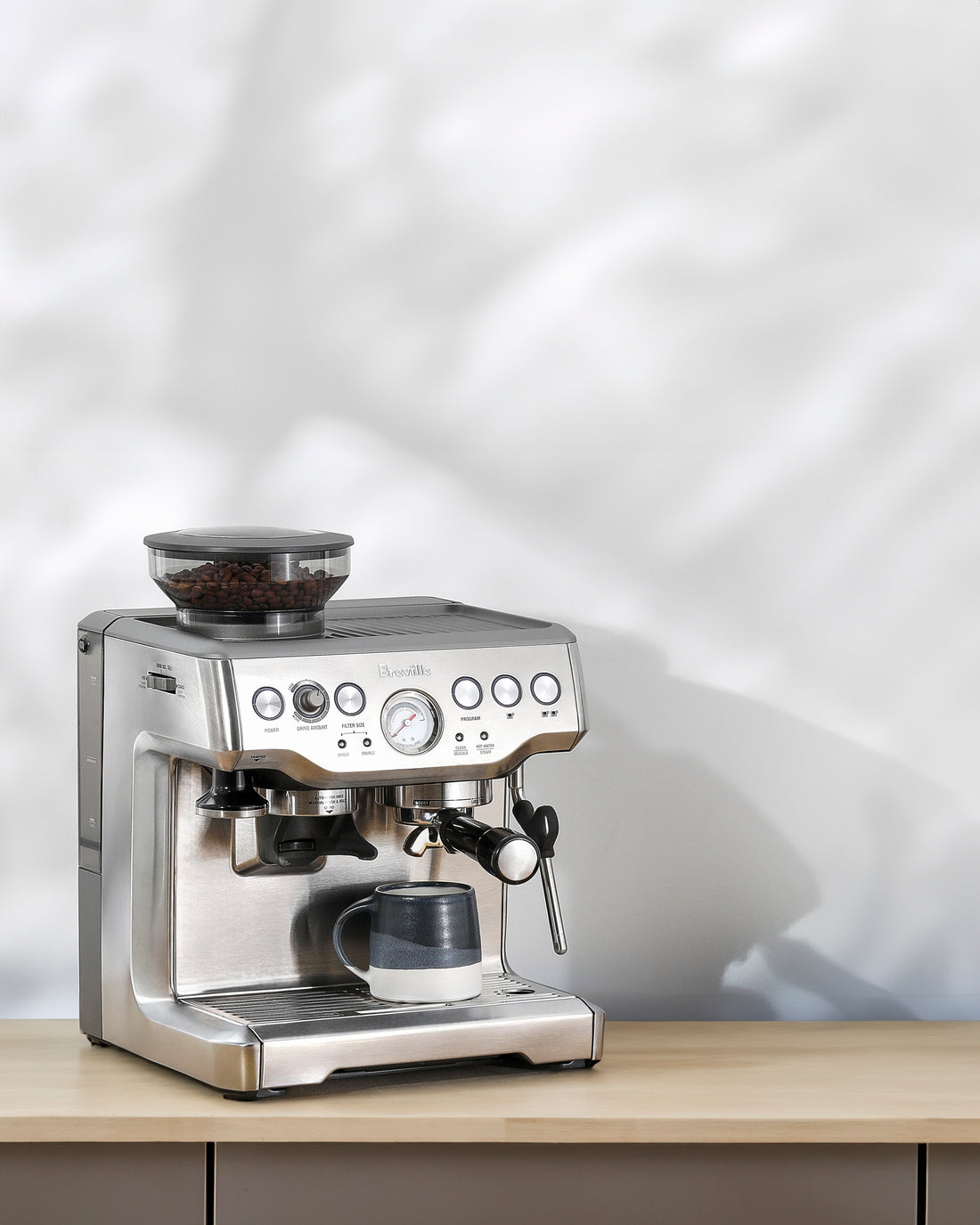 Breville BES870XL Barista Express – Whole Latte Love