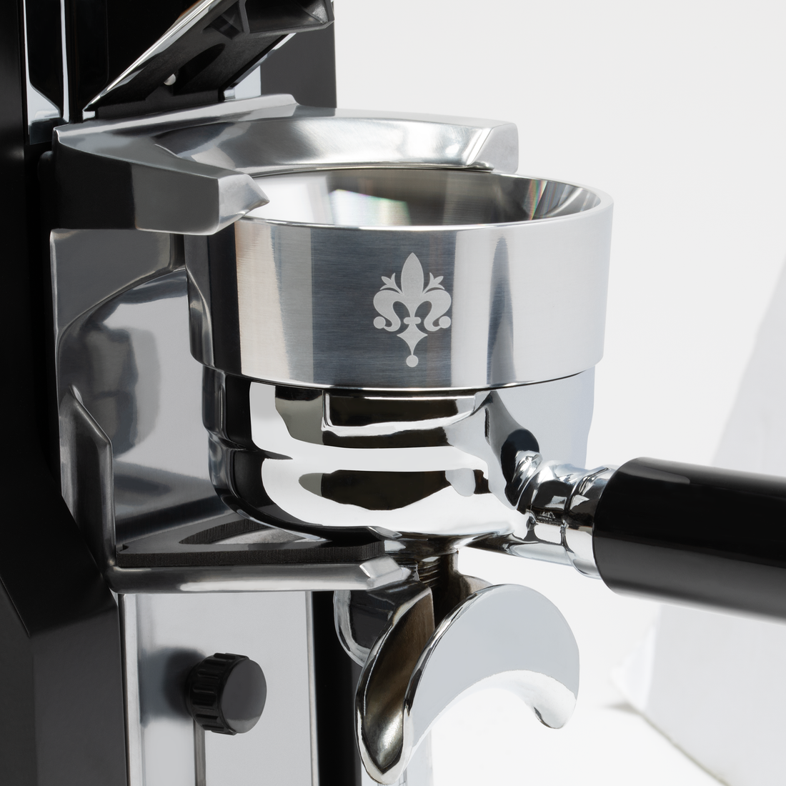 Mignon Libra Weight Based Espresso Grinder in Matte White