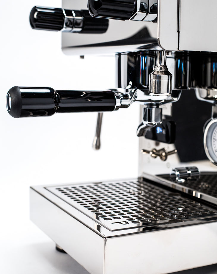 Review of Profitec Pro 300 Dual Boiler PID Espresso Machine Whole