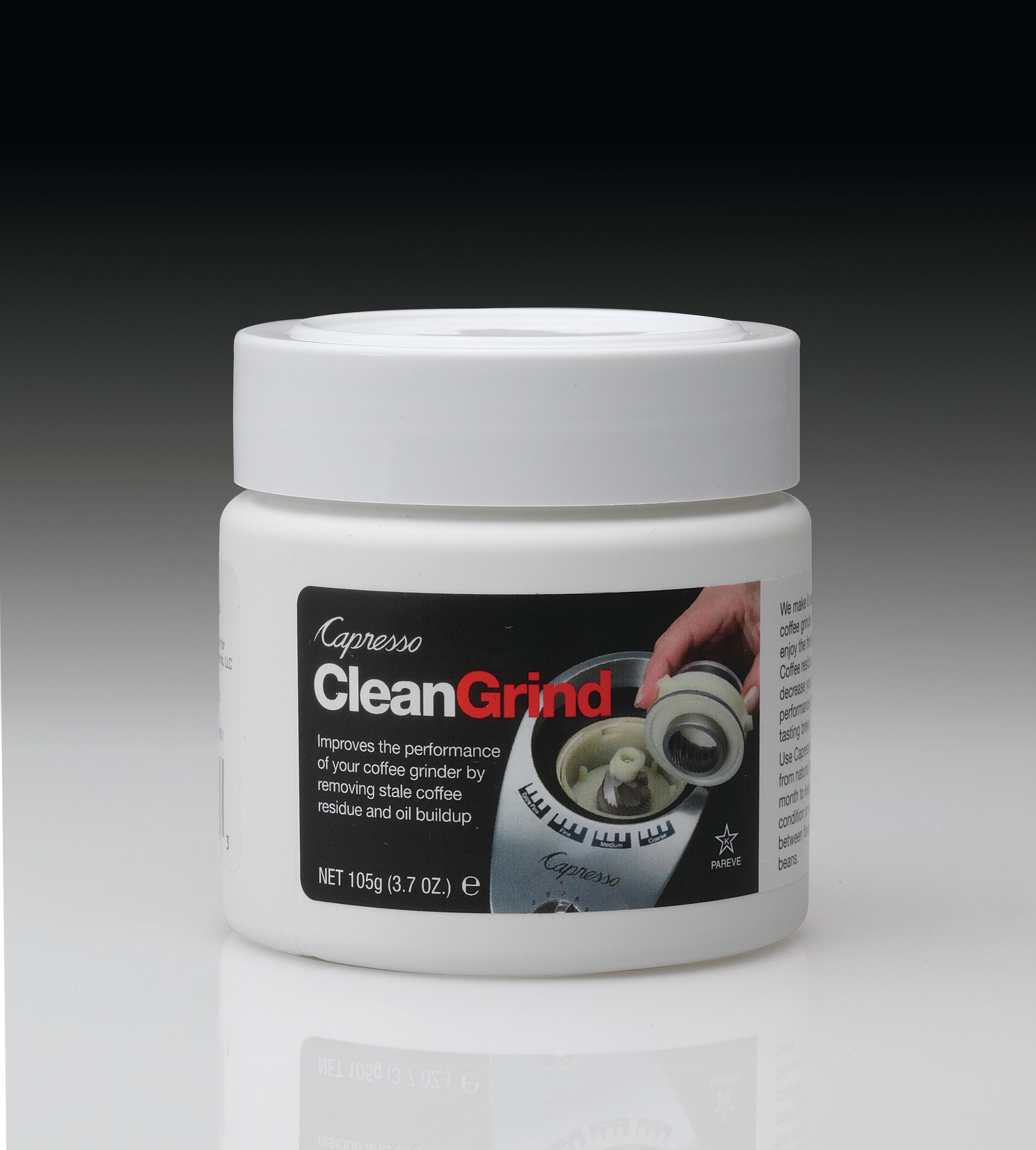 Step-by-step cleaning: blade grinders