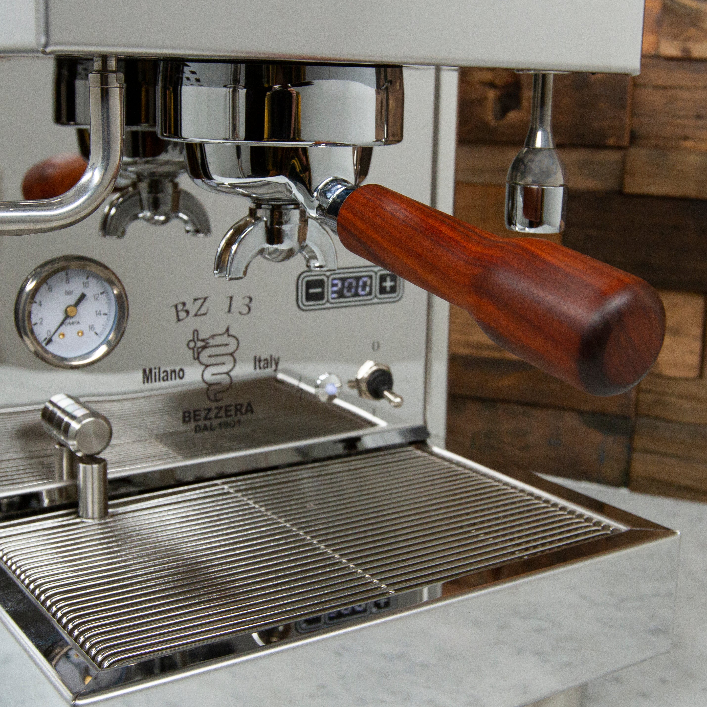 Bezzera BZ13 DE Espresso Machine - Special Edition – Whole Latte Love