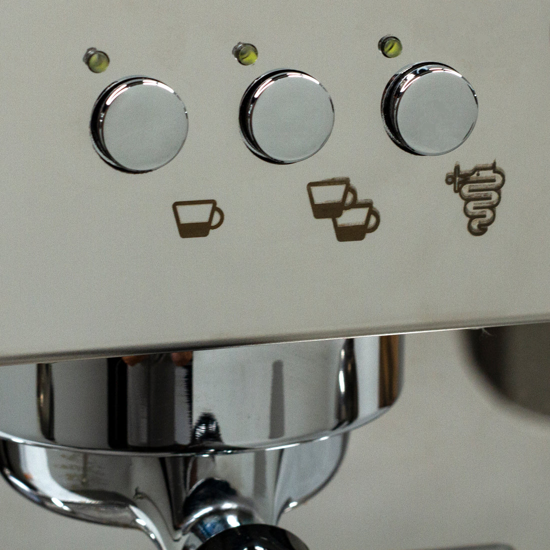 Bezzera BZ13 DE Nera Espresso Machine - Special Edition