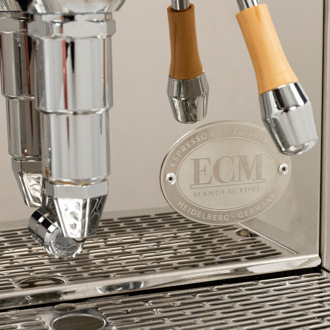 ECM Synchronika Espresso Machine with Flow Control - Olive Wood