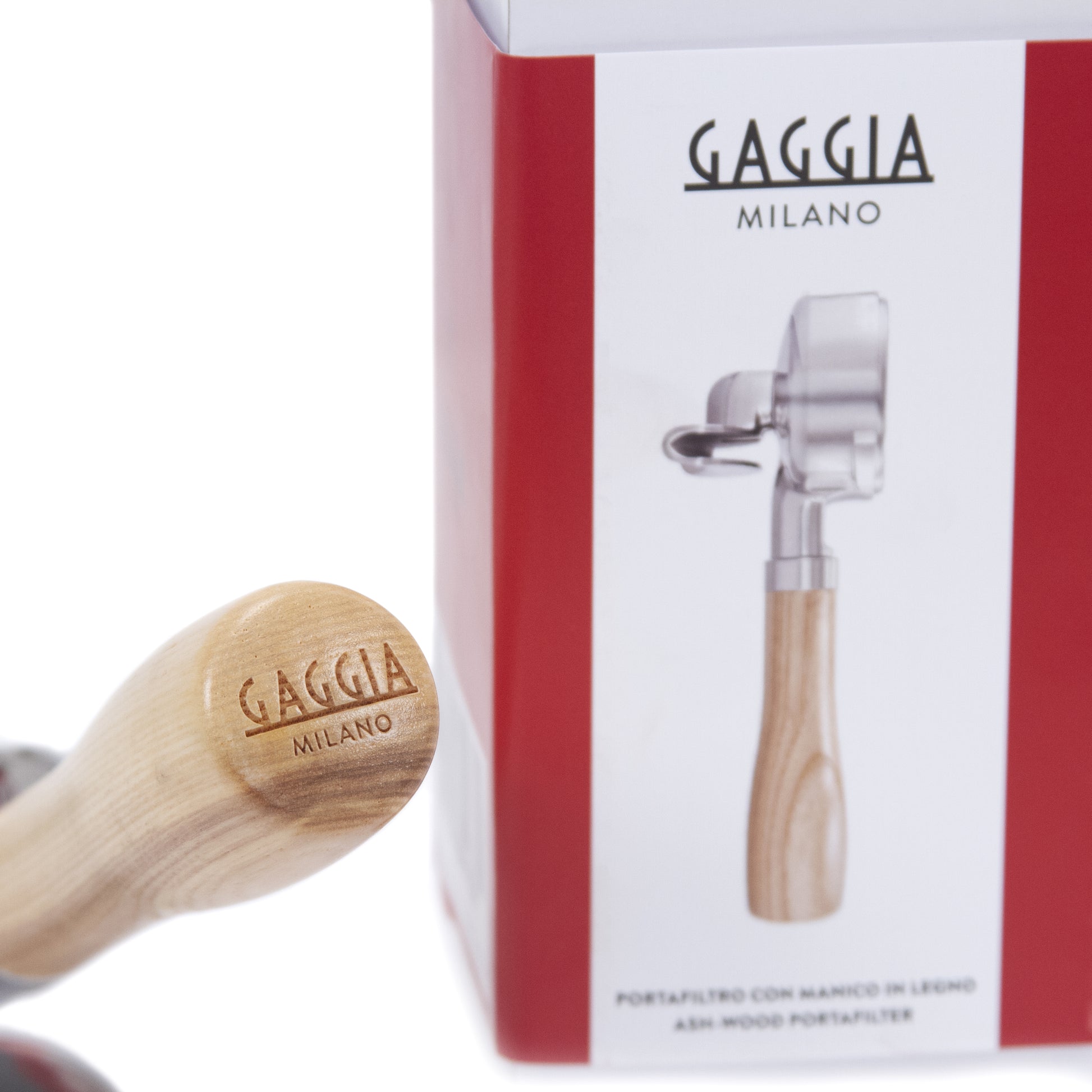 Engraved Gaggia logo on the handle of the Ashwood portafilter.