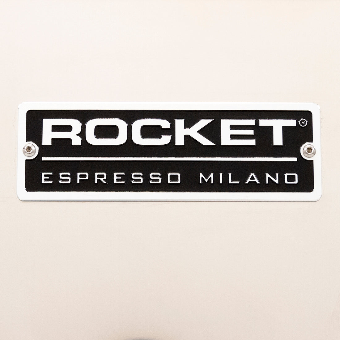 Rocket Espresso Appartamento Espresso Machine - Walnut Quarter Cut