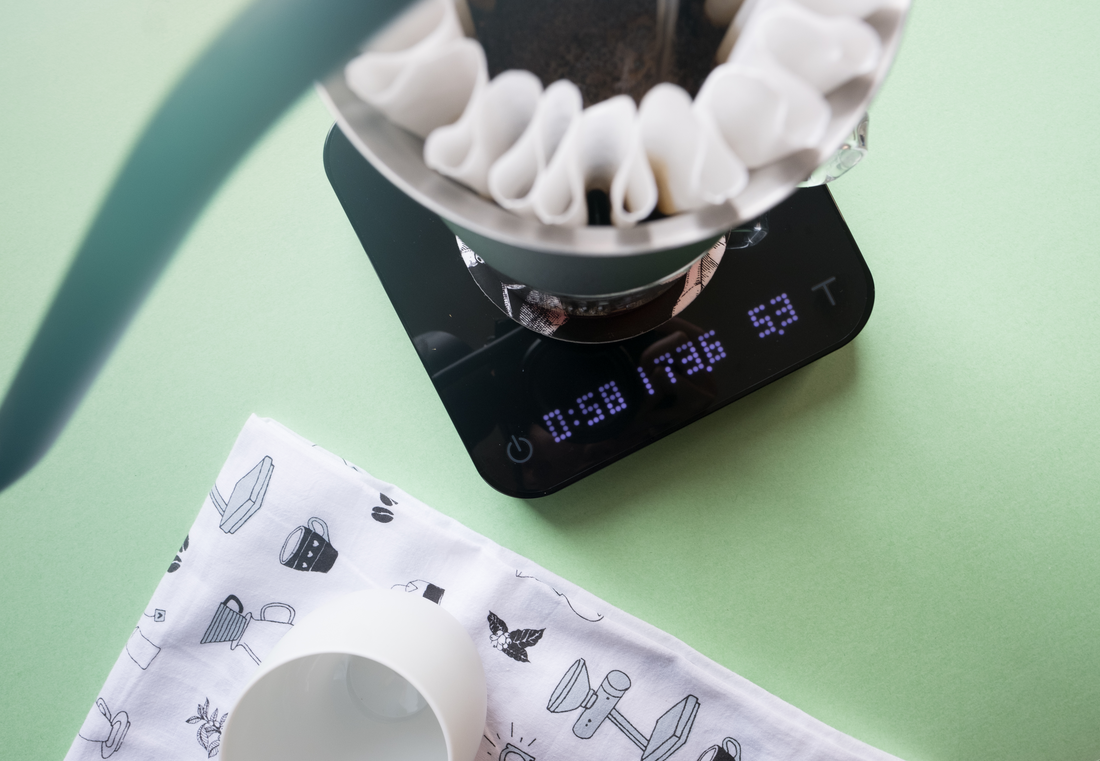 Acaia Pearl S Coffee Scale in Black