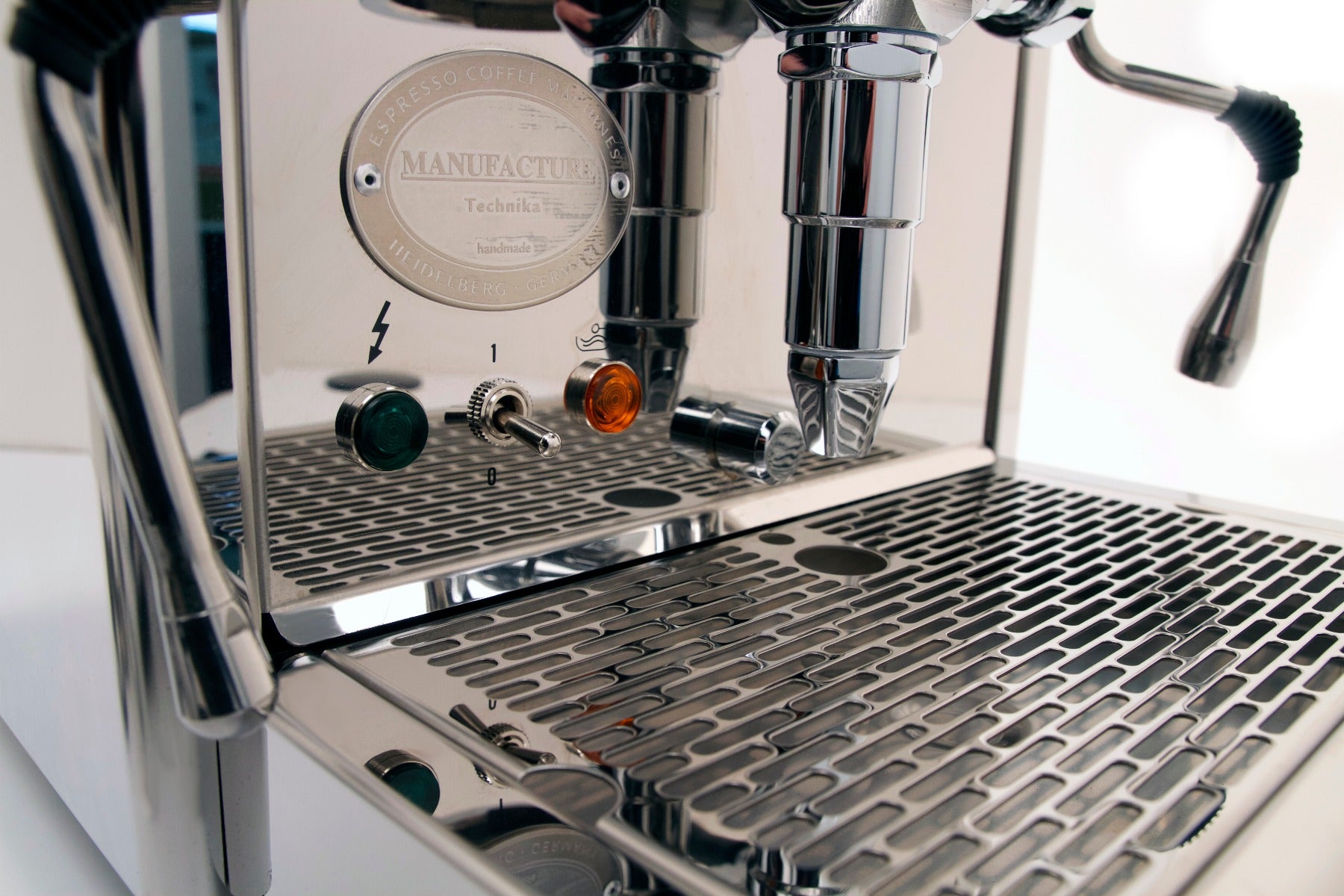 The only true all stainless steel coffee maker on the market - Buy/Don't  Buy - Reliable, No-Nonsense Product Research